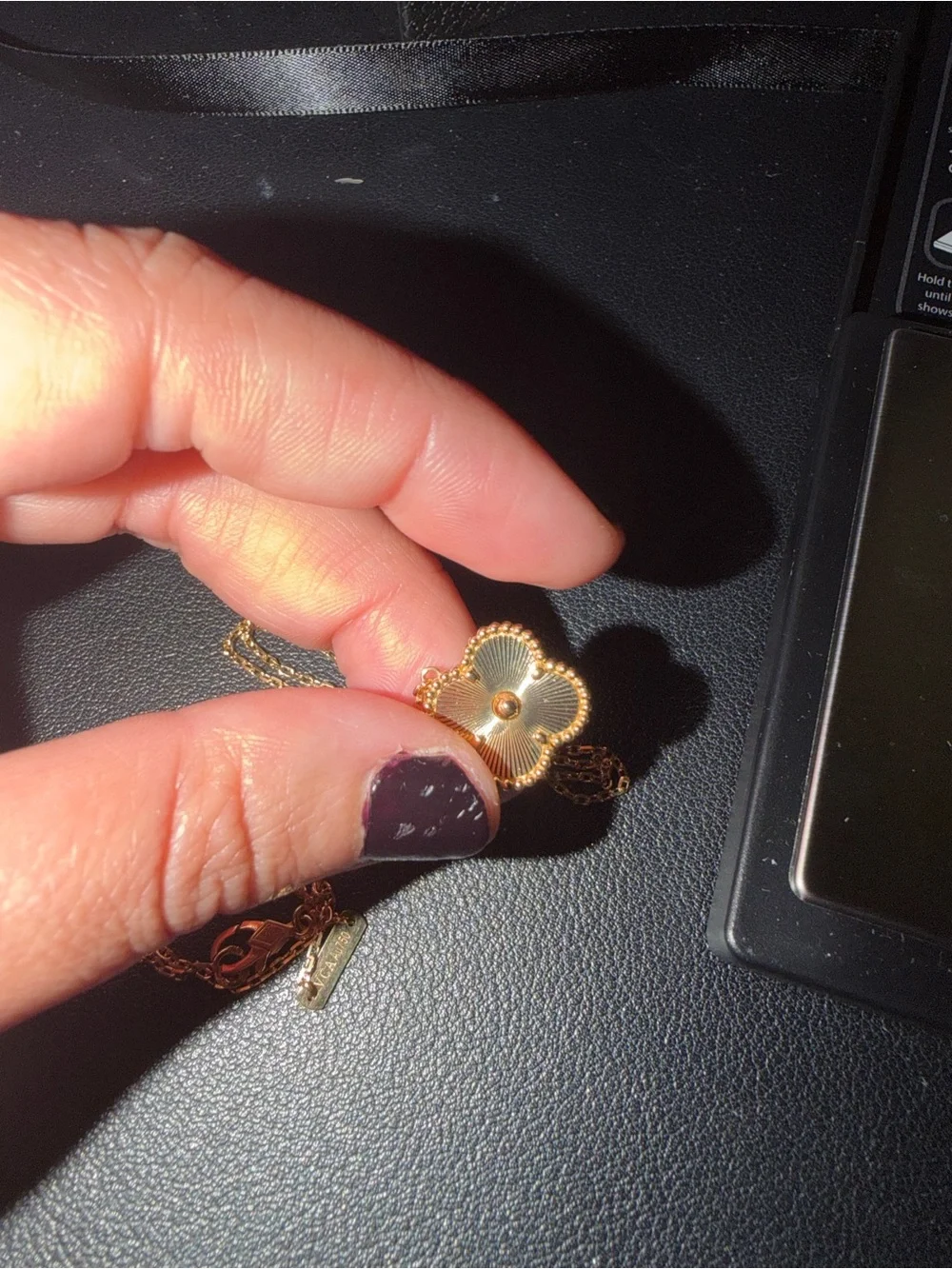 N/A 18k gold